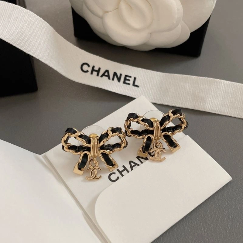 Original Chanel Necklaces 228468