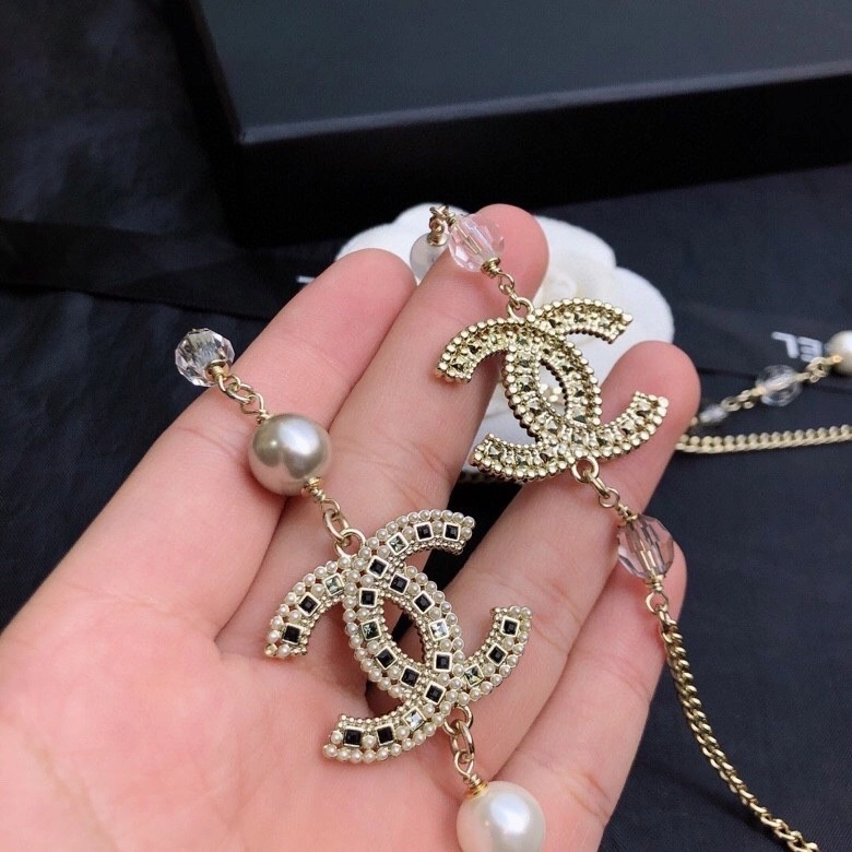Chanel Necklaces Unisex 228515