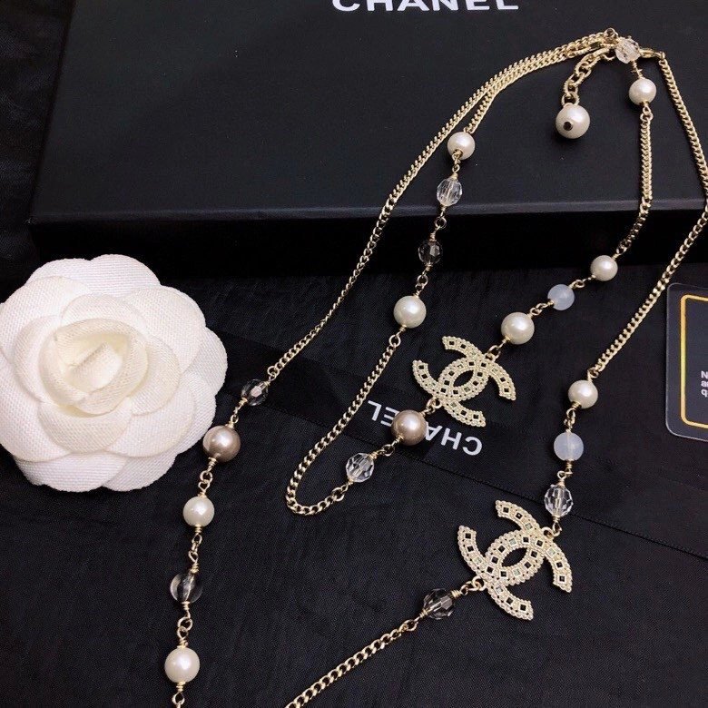 Chanel Necklaces Unisex 228515