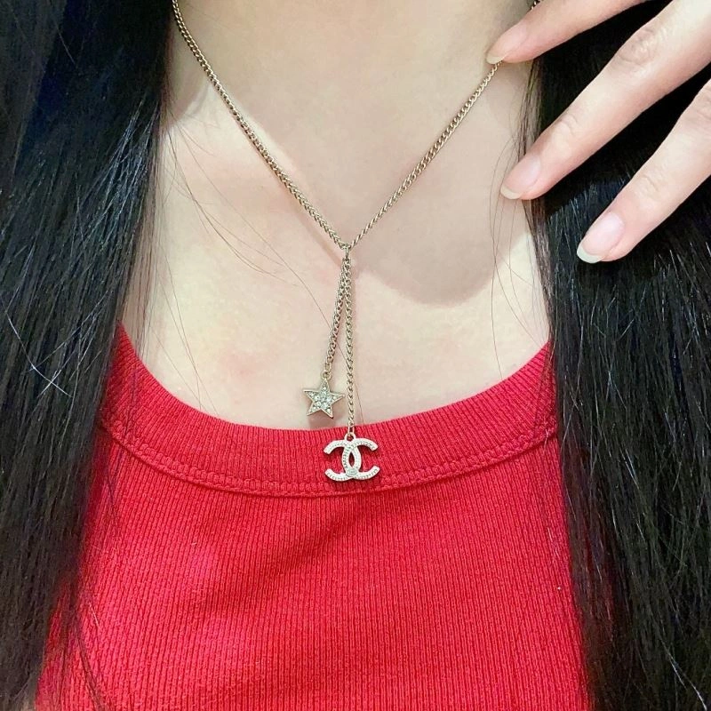 Chanel Necklaces Practical 228497