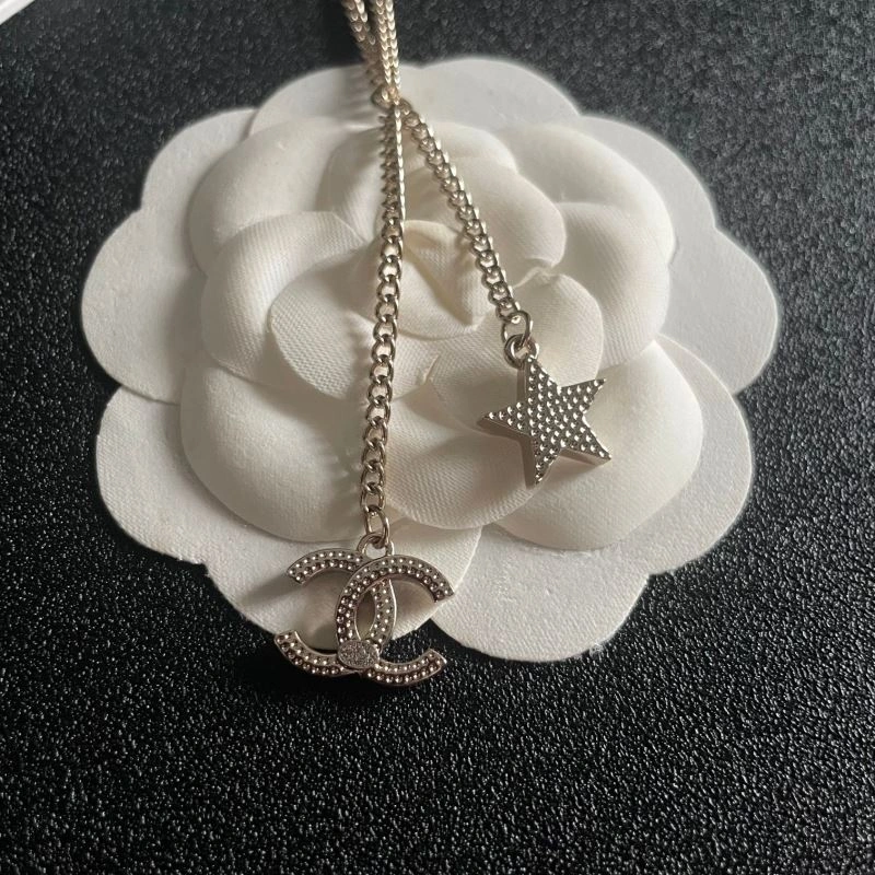 Chanel Necklaces Practical 228497