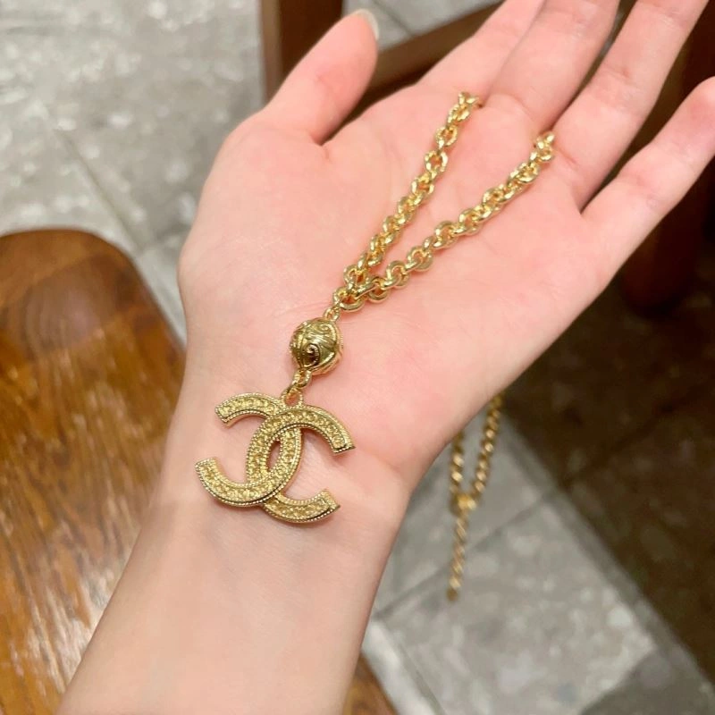 SmartChoice Chanel Necklaces 228471