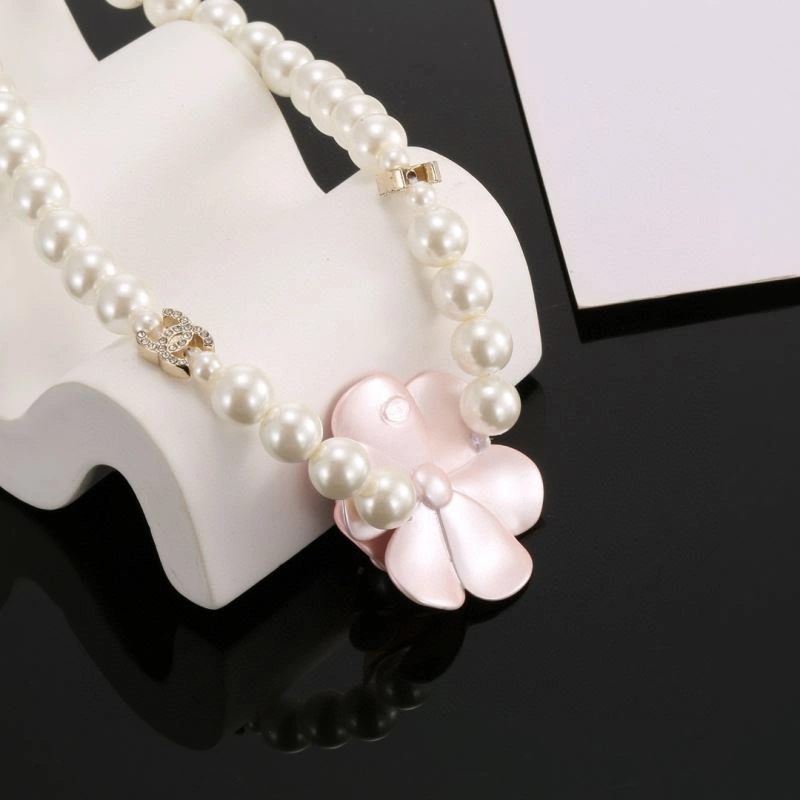 Chanel Necklaces Effortless 228490