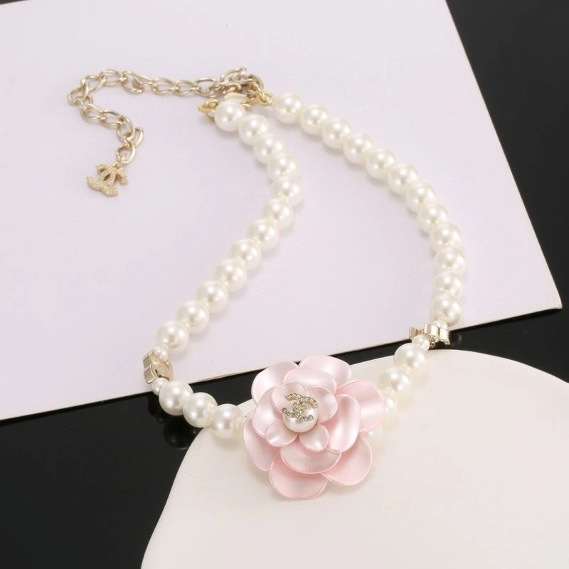 Chanel Necklaces Effortless 228490