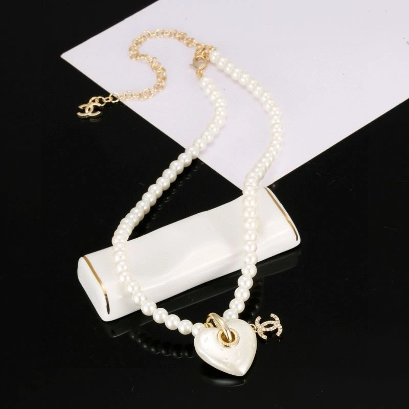 Compact Chanel Necklaces 228478
