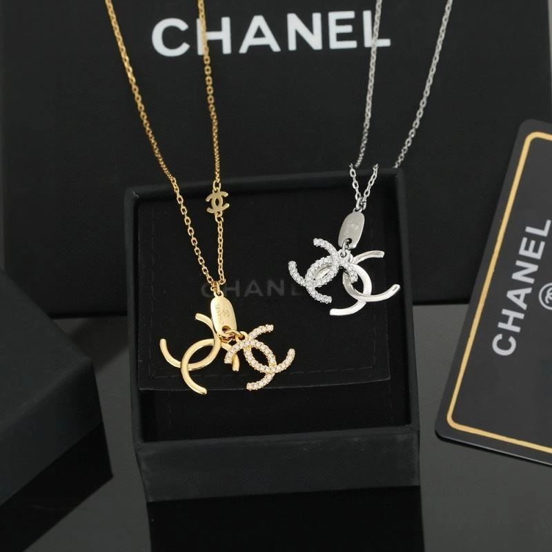 Unisex Chanel Necklaces 228457
