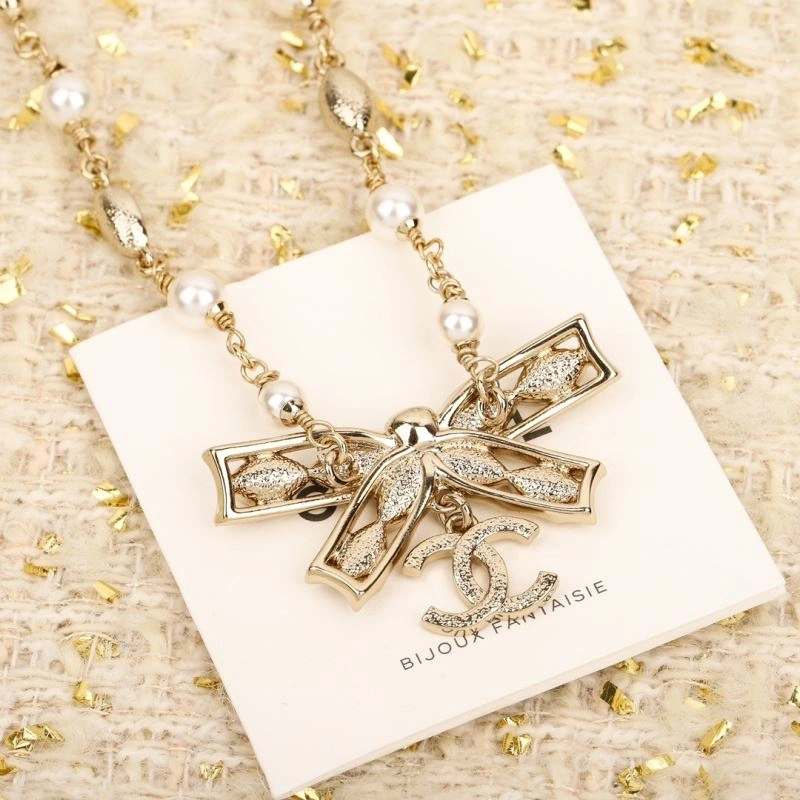 Fashionable Chanel Necklaces 228501