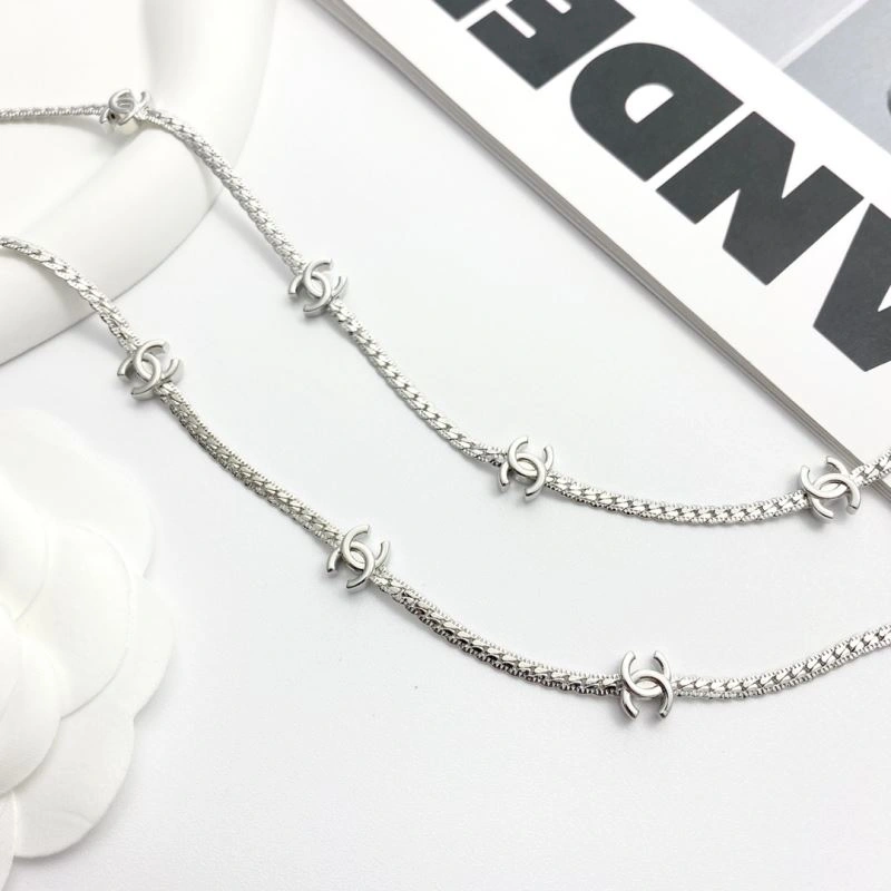 Chanel Necklaces Snug 228495