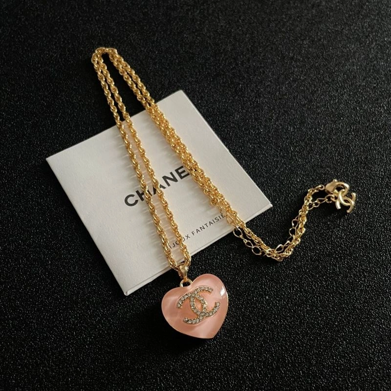 WrinkleFree Chanel Necklaces 228439