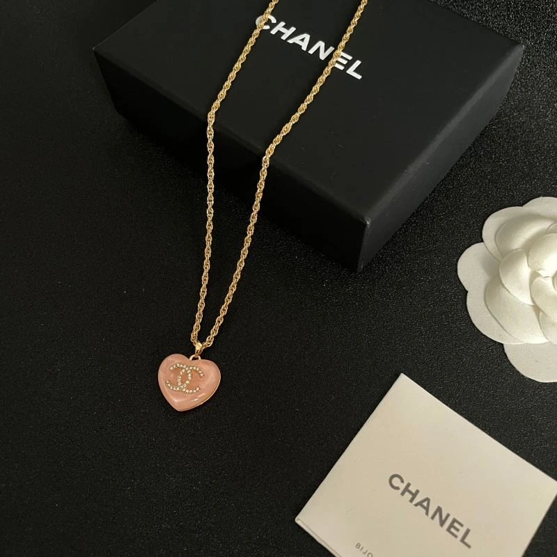 WrinkleFree Chanel Necklaces 228439