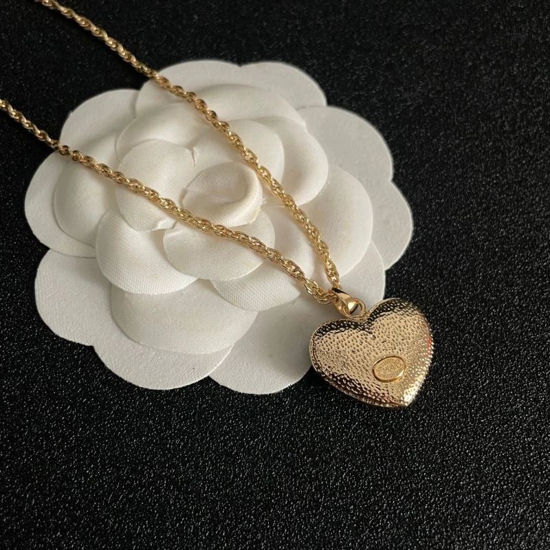 SmartChoice Chanel Necklaces 228450