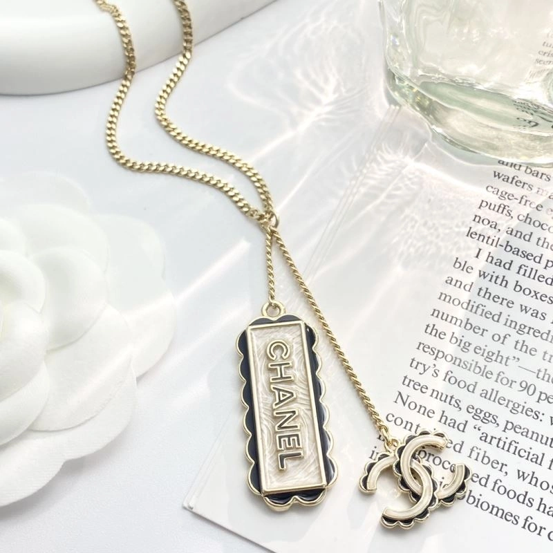 AllSeason Chanel Necklaces 228443