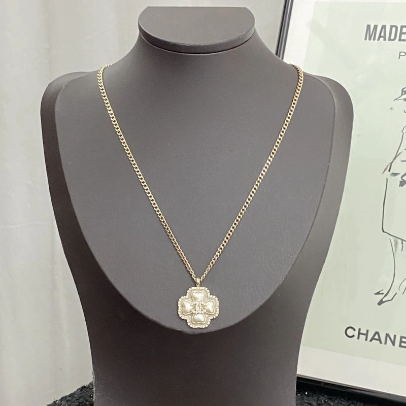 Chanel Necklaces Compact 228456
