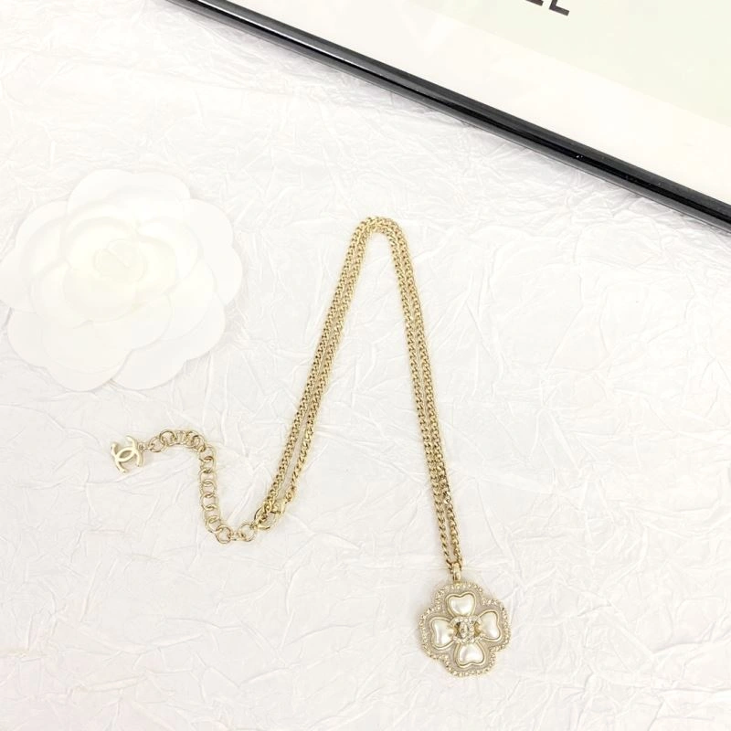 Chanel Necklaces Compact 228456