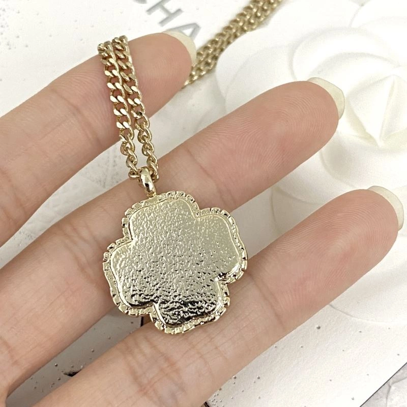 Chanel Necklaces Compact 228456