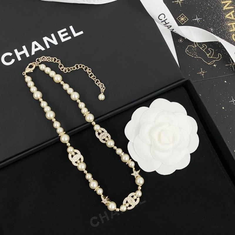 Chanel Necklaces Sophisticated 228458