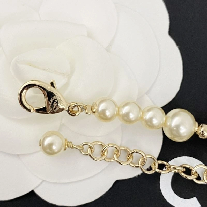 Chanel Necklaces Sophisticated 228458