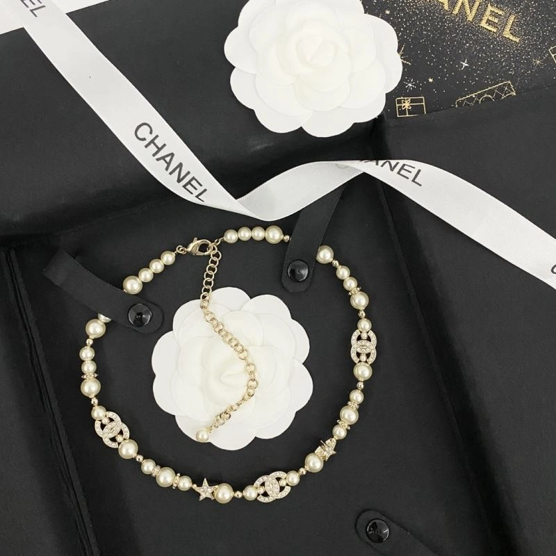 Chanel Necklaces Sophisticated 228458
