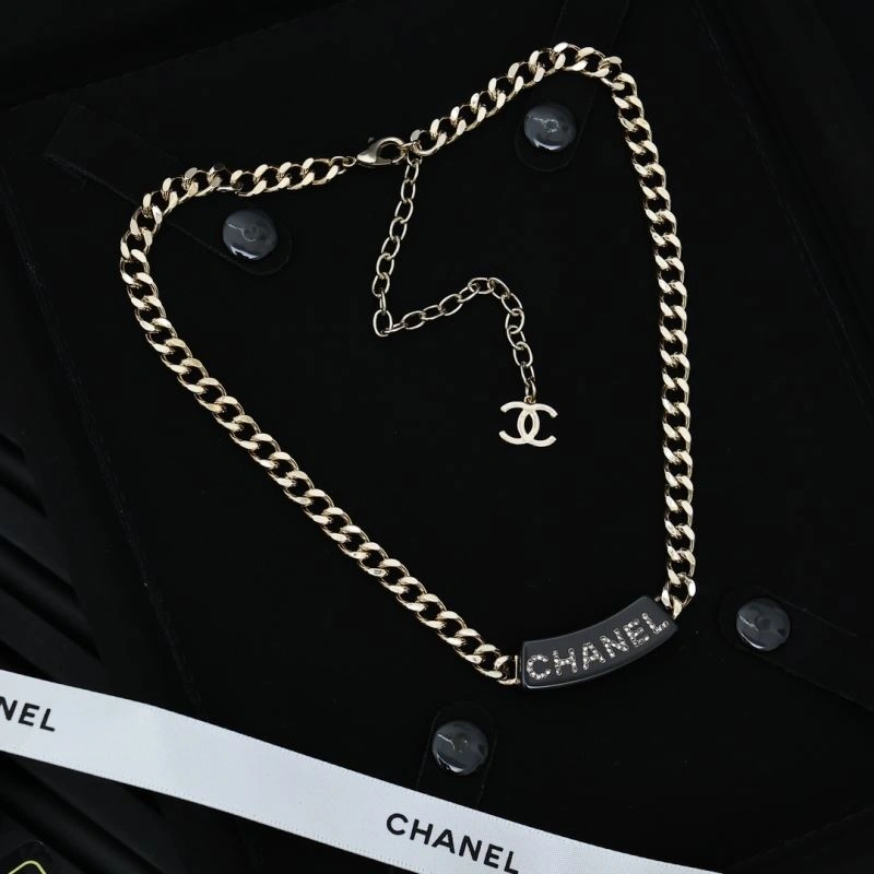 Supportive Chanel Necklaces 228440