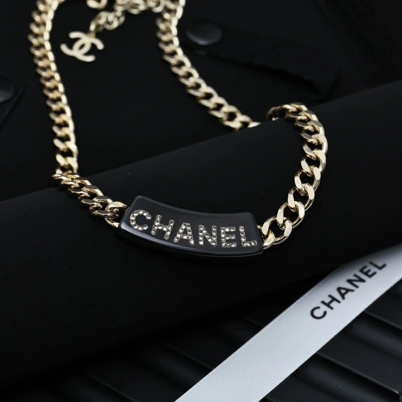 Supportive Chanel Necklaces 228440