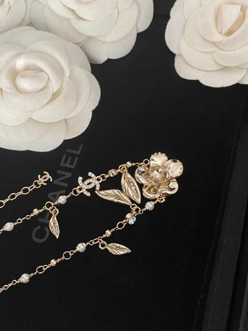 Chanel Necklaces Bright 228430