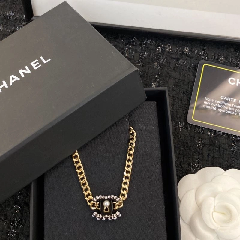 Chanel Necklaces Elegant 226974