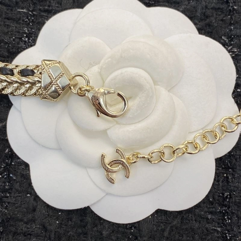 Chanel Necklaces Neat 226973