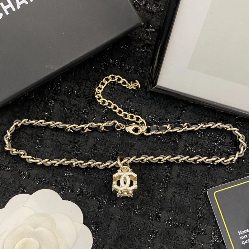 Chanel Necklaces Effortless 227007
