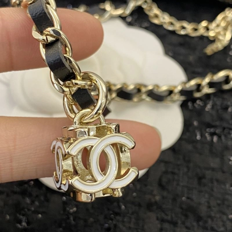 Chanel Necklaces Effortless 227007
