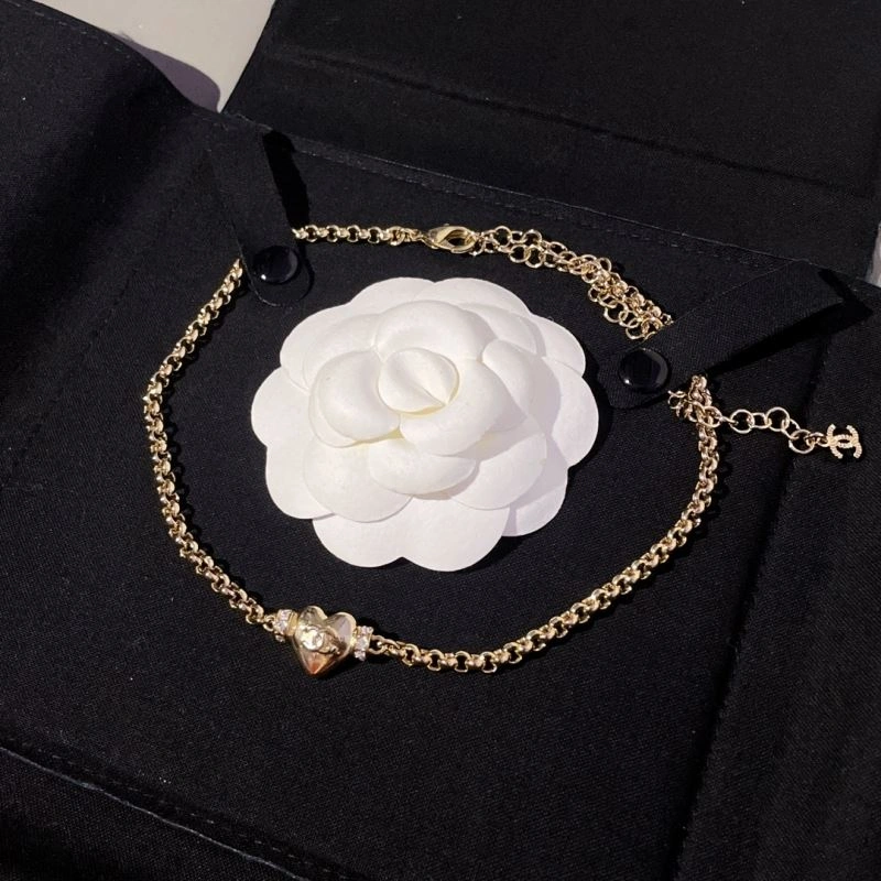 Chanel Necklaces Vibrant 227009