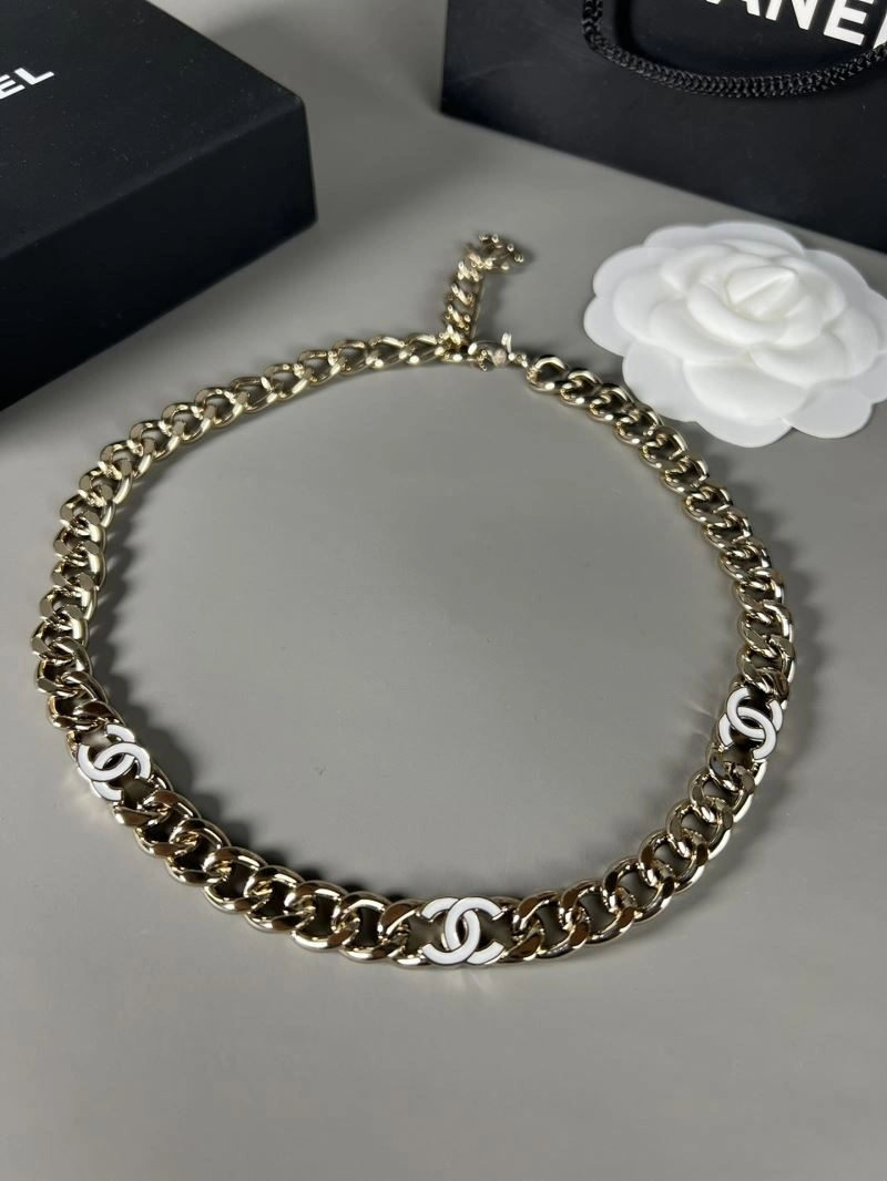 Chanel Necklaces Functional 227035