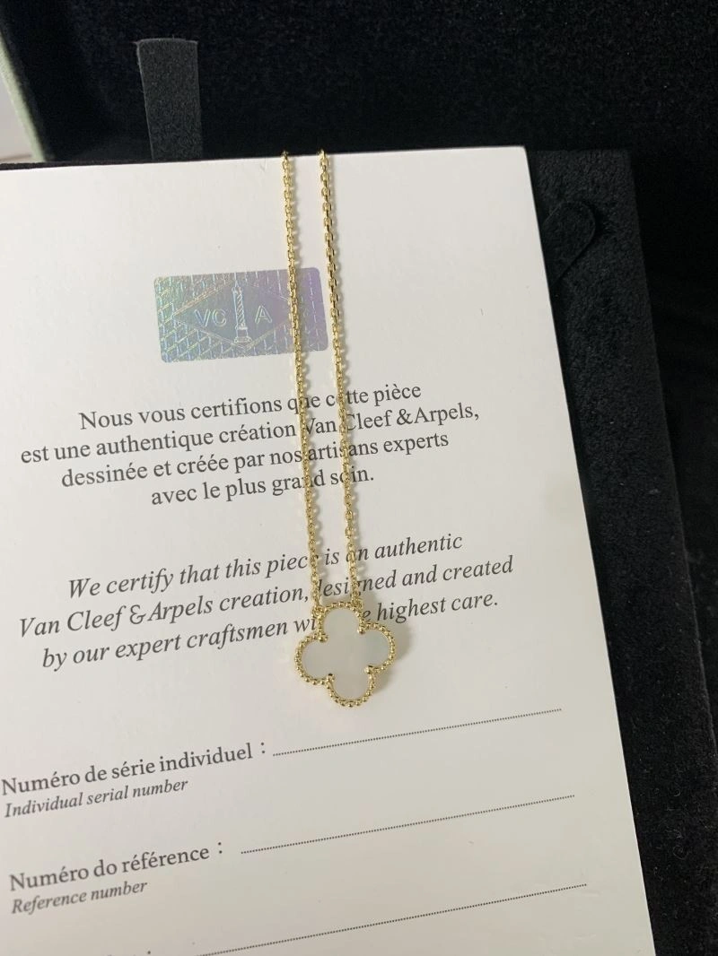 ZeroBulk Chanel Necklaces 226957