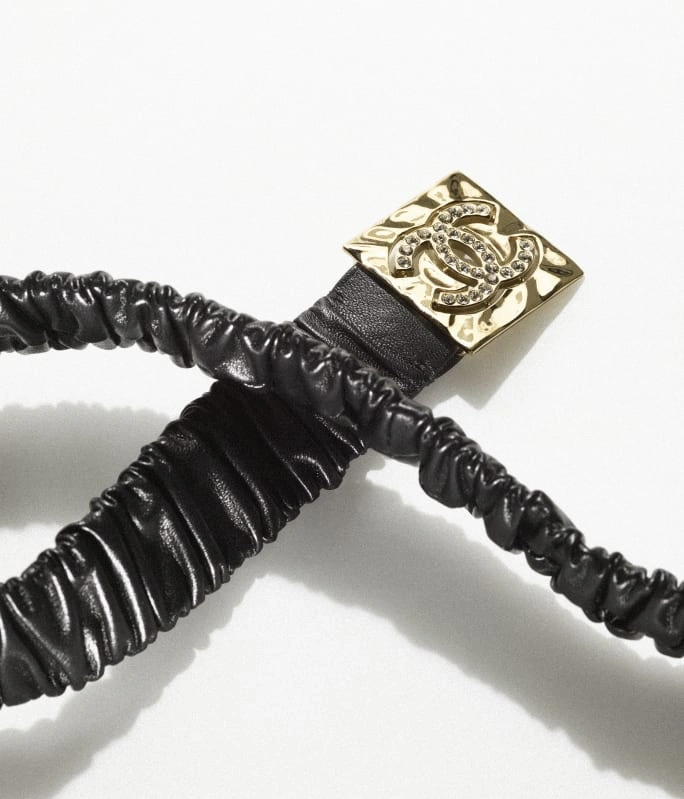 Modern Chanel Necklaces 226985