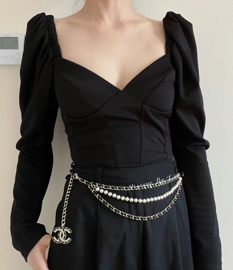 Tailored Chanel Necklaces 226944