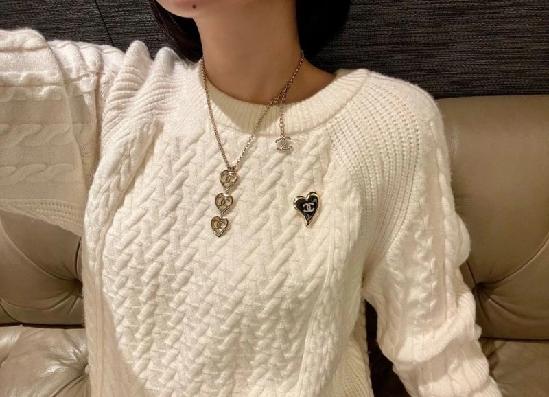 Chanel Necklaces Comfortable 226945
