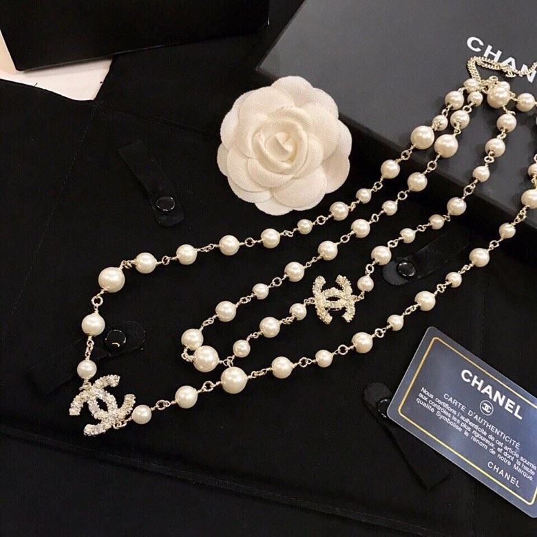 Chanel Necklaces Elegant 226937