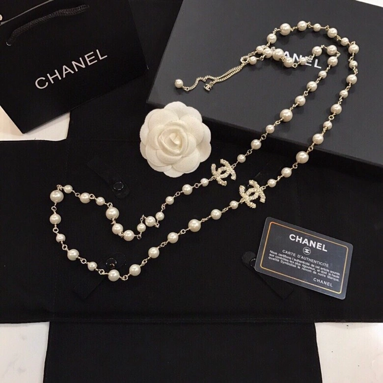 Chanel Necklaces Elegant 226937