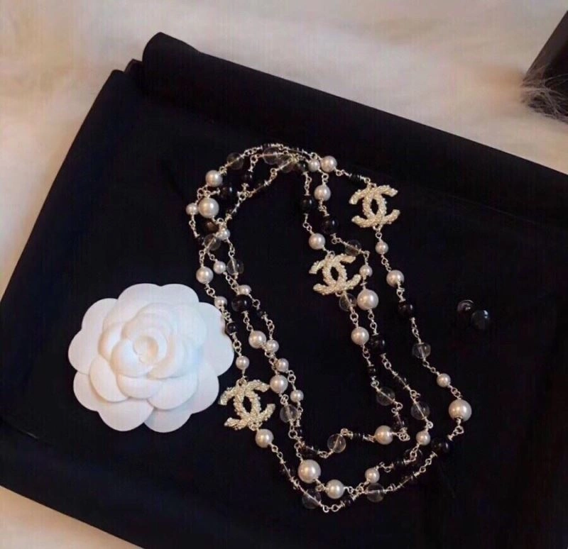 Chanel Necklaces SmoothTexture 226932