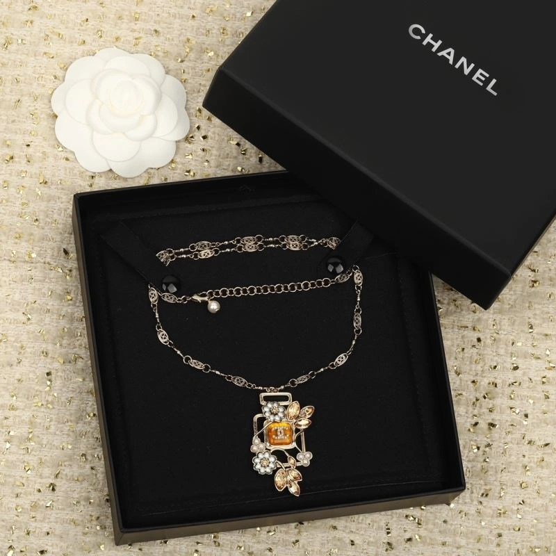 Chanel Necklaces Colorful 226962