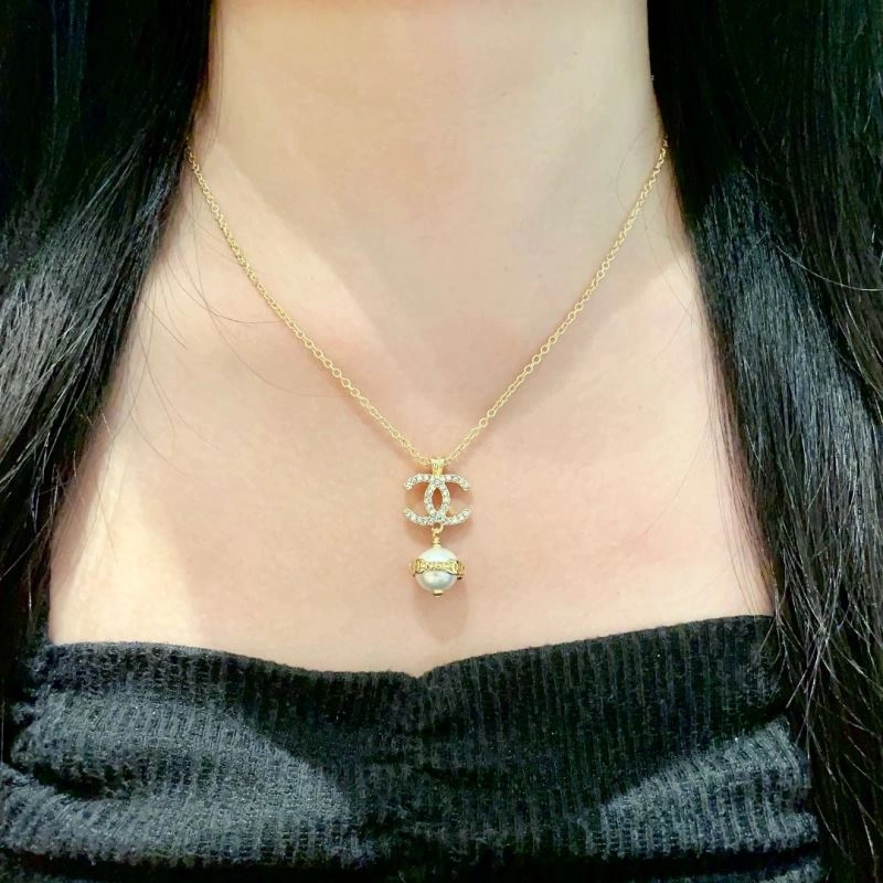 Chanel Necklaces EyeCatching 226956