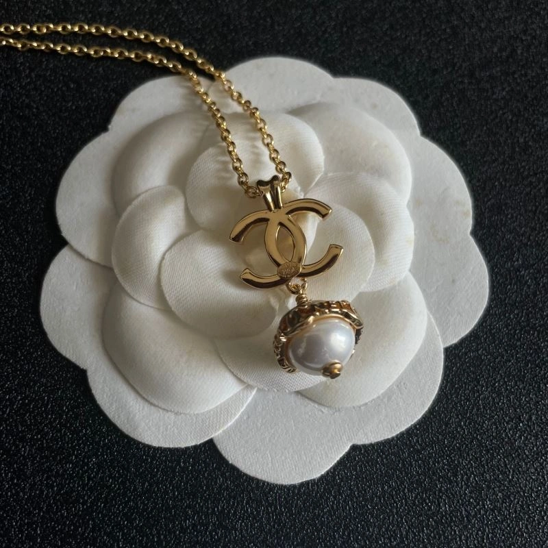 Chanel Necklaces EyeCatching 226956