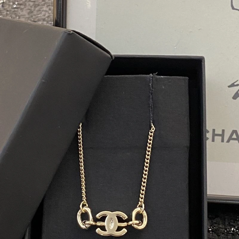 Lightweight Chanel Necklaces 226904