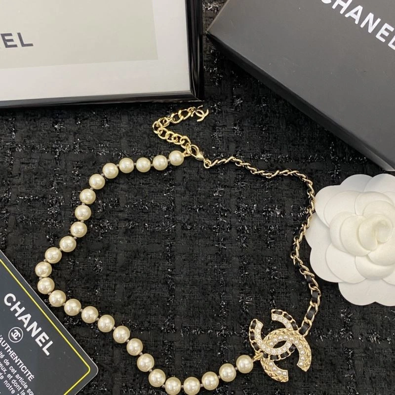 Chanel Necklaces SmoothTexture 226899