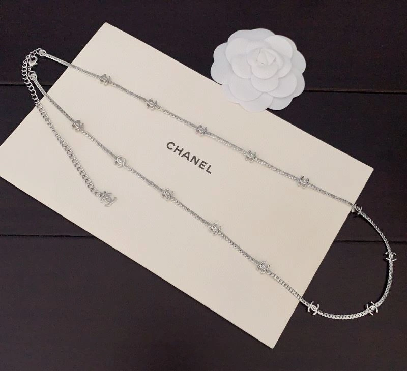 Classic Chanel Necklaces 226885
