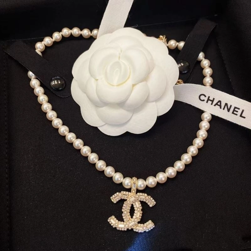 Chanel Necklaces Refined 226881