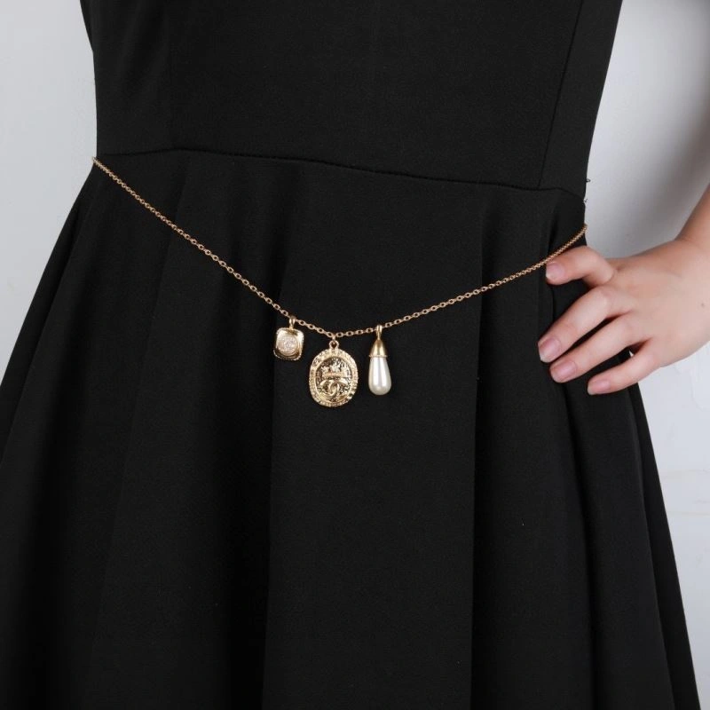 Comfortable Chanel Necklaces 226907