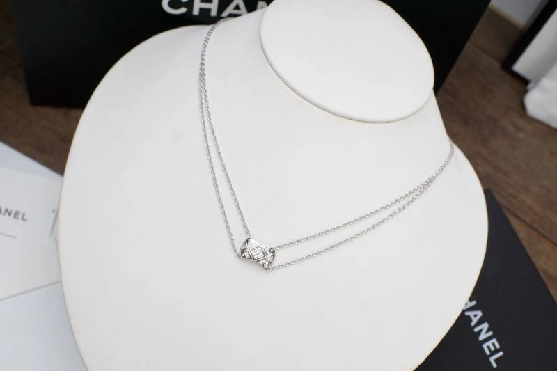 UrbanStyle Chanel Necklaces 226868