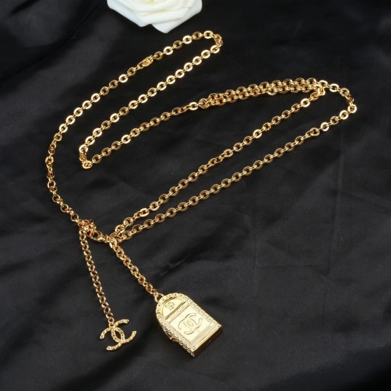 Chanel Necklaces Vibrant 226858
