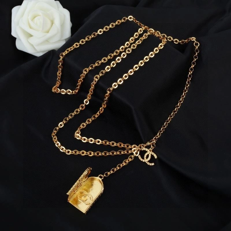 Chanel Necklaces Vibrant 226858