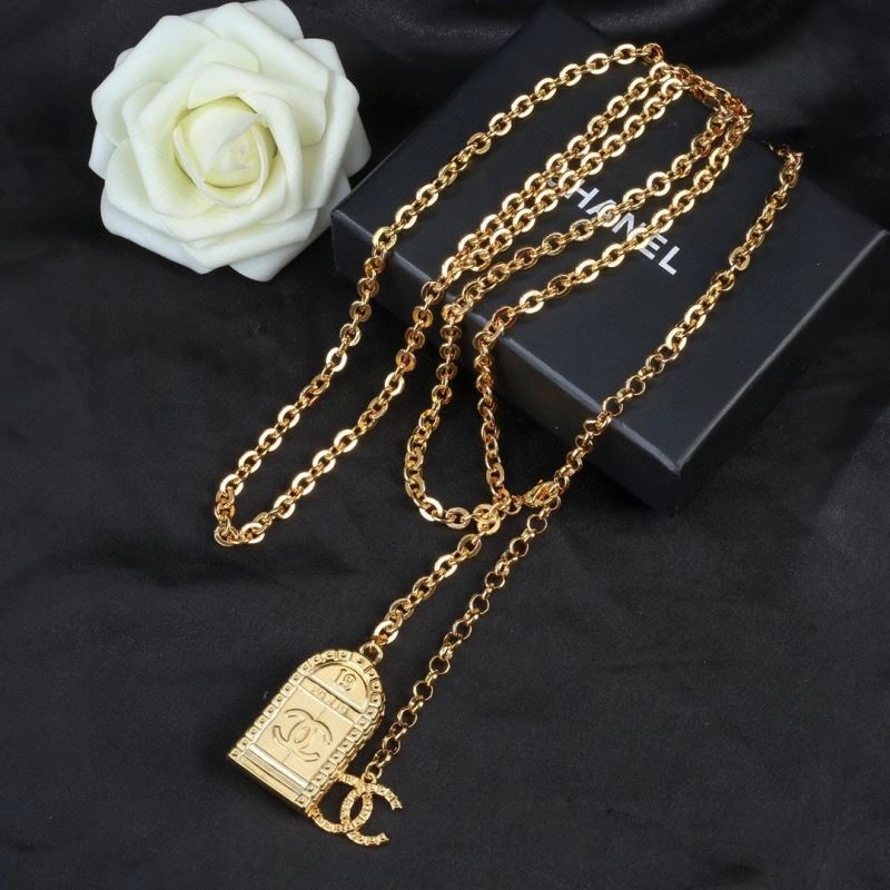 Chanel Necklaces Vibrant 226858